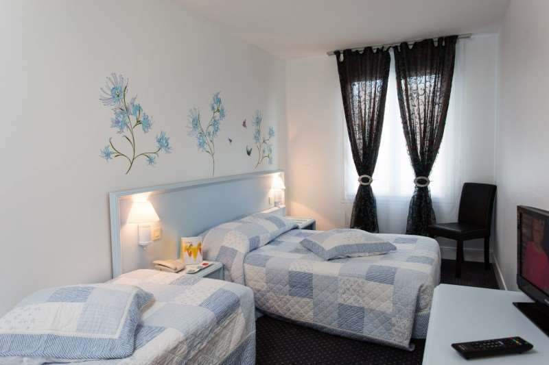 Hotel Le Beffroi Dreux Cameră foto